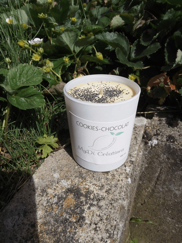 Bougie 180 ml contenant blanc sans couvercle 